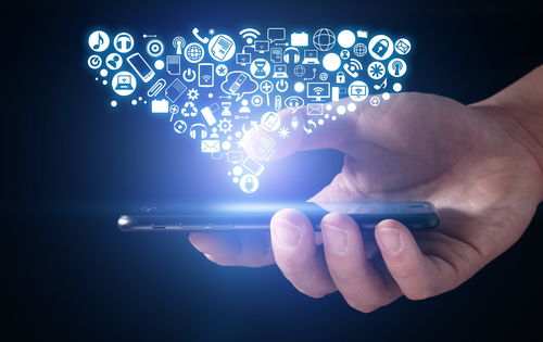 利用職務(wù)之便盜用手機(jī)號(hào)牟利，電商營(yíng)業(yè)員被判拘役